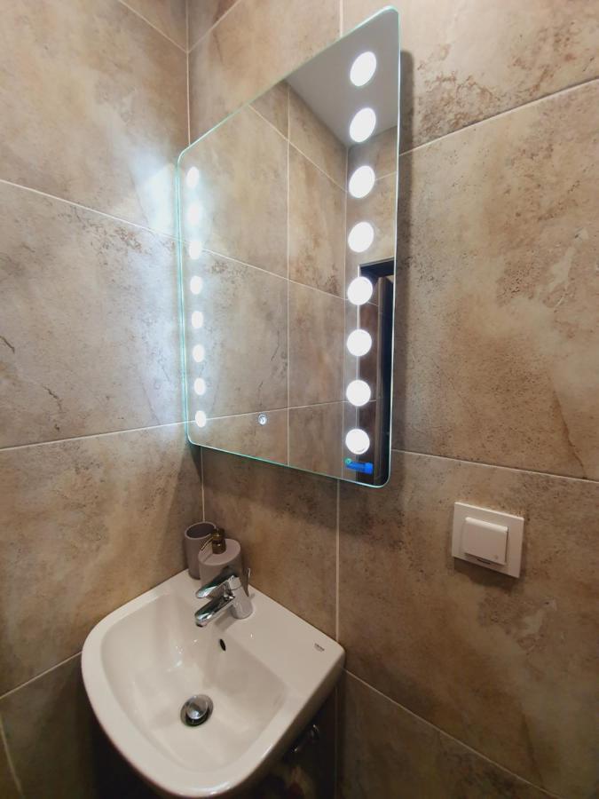 Malavi Dv2 Top Center Apartment ルセ エクステリア 写真